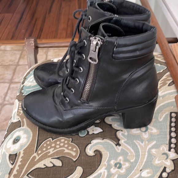 Steve Madden combat boots - Picture 4 of 14